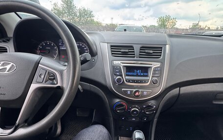Hyundai Solaris II рестайлинг, 2016 год, 675 000 рублей, 6 фотография