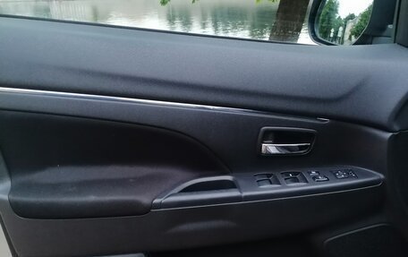 Mitsubishi ASX I рестайлинг, 2012 год, 1 050 000 рублей, 9 фотография