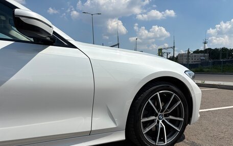 BMW 3 серия, 2021 год, 4 000 000 рублей, 17 фотография