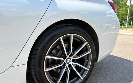 BMW 3 серия, 2021 год, 4 000 000 рублей, 19 фотография
