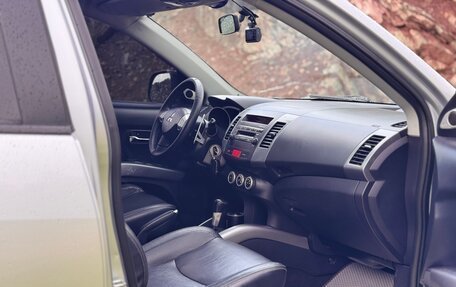 Mitsubishi Outlander III рестайлинг 3, 2008 год, 770 000 рублей, 5 фотография