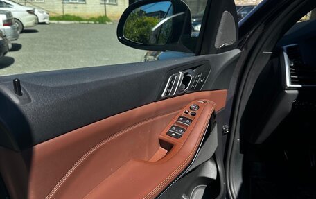 BMW X5, 2019 год, 5 500 000 рублей, 8 фотография