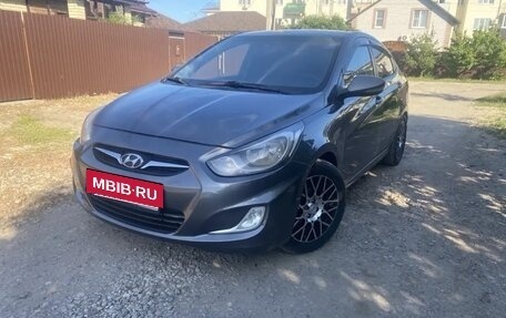 Hyundai Solaris II рестайлинг, 2012 год, 625 000 рублей, 9 фотография