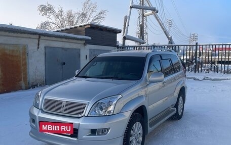 Toyota Land Cruiser Prado 120 рестайлинг, 2007 год, 4 000 000 рублей, 17 фотография