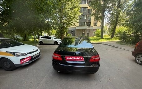 Mercedes-Benz E-Класс, 2012 год, 1 150 000 рублей, 4 фотография