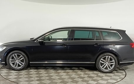 Volkswagen Passat B8 рестайлинг, 2019 год, 1 890 000 рублей, 4 фотография