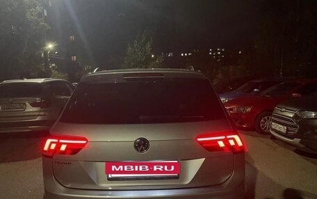 Volkswagen Tiguan II, 2019 год, 1 900 000 рублей, 3 фотография