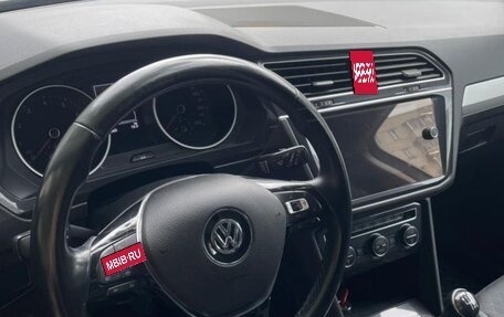 Volkswagen Tiguan II, 2019 год, 1 900 000 рублей, 9 фотография
