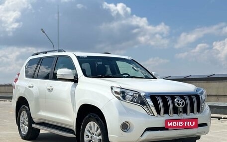Toyota Land Cruiser Prado 150 рестайлинг 2, 2017 год, 4 219 000 рублей, 7 фотография