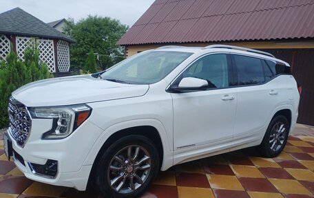 GMC Terrain, 2022 год, 1 650 000 рублей, 3 фотография