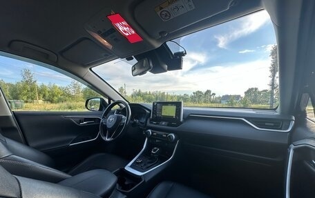 Toyota RAV4, 2020 год, 3 800 000 рублей, 12 фотография
