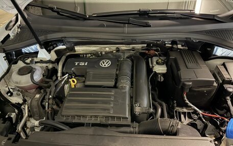 Volkswagen Tiguan II, 2020 год, 2 700 000 рублей, 8 фотография