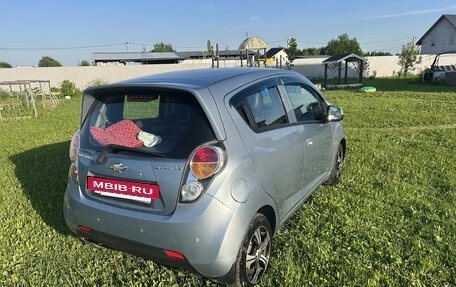 Chevrolet Spark III, 2011 год, 530 000 рублей, 3 фотография