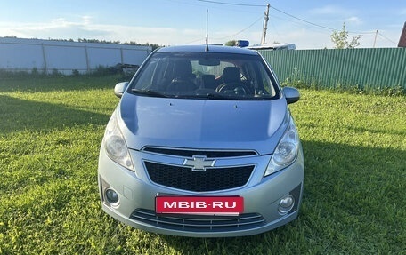 Chevrolet Spark III, 2011 год, 530 000 рублей, 6 фотография