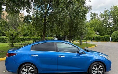 KIA Rio IV, 2017 год, 1 299 000 рублей, 2 фотография