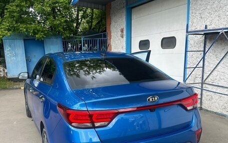 KIA Rio IV, 2017 год, 1 299 000 рублей, 9 фотография