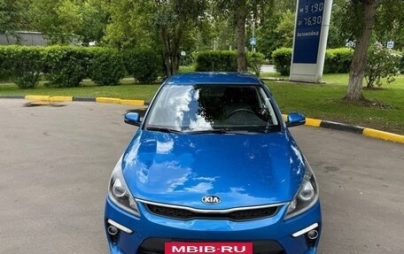 KIA Rio IV, 2017 год, 1 299 000 рублей, 10 фотография