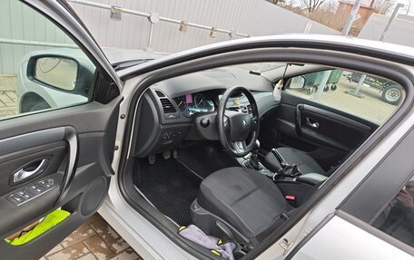Renault Laguna III рестайлинг, 2008 год, 640 000 рублей, 10 фотография
