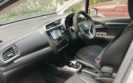 Honda Fit III, 2018 год, 1 100 000 рублей, 9 фотография