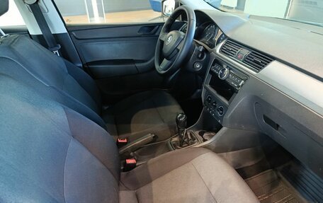 Skoda Rapid I, 2015 год, 999 000 рублей, 8 фотография