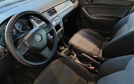 Skoda Rapid I, 2015 год, 999 000 рублей, 7 фотография