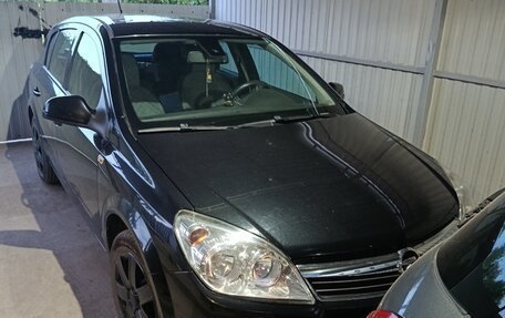 Opel Astra J, 2013 год, 738 000 рублей, 1 фотография