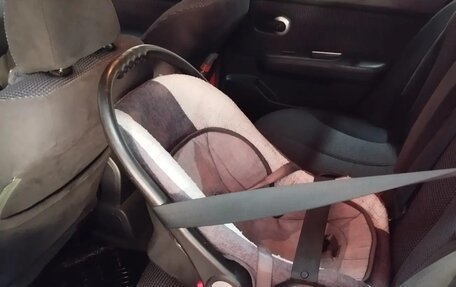 Nissan Tiida, 2011 год, 850 000 рублей, 2 фотография