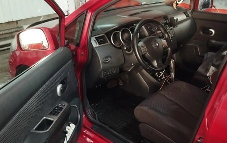 Nissan Tiida, 2011 год, 850 000 рублей, 9 фотография
