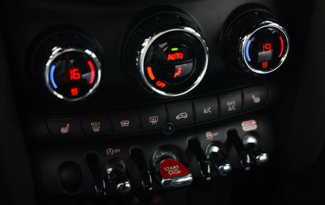 MINI Hatch, 2020 год, 2 999 000 рублей, 19 фотография