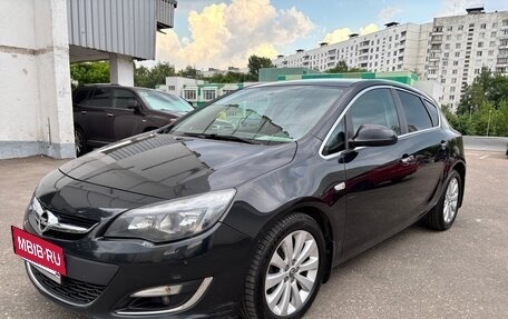 Opel Astra J, 2013 год, 900 000 рублей, 8 фотография