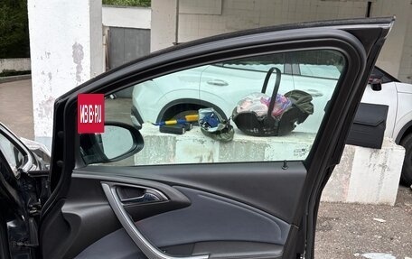 Opel Astra J, 2013 год, 900 000 рублей, 14 фотография