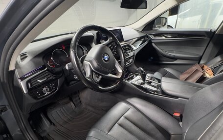 BMW 5 серия, 2018 год, 2 750 000 рублей, 8 фотография
