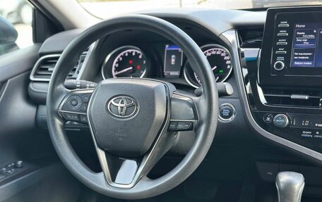 Toyota Camry, 2021 год, 2 600 000 рублей, 17 фотография