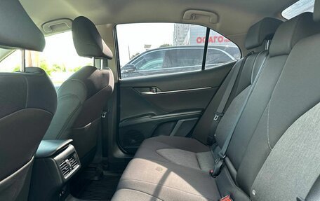 Toyota Camry, 2021 год, 2 600 000 рублей, 22 фотография