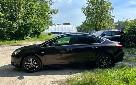 Opel Astra J, 2013 год, 520 000 рублей, 5 фотография