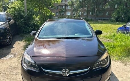 Opel Astra J, 2013 год, 520 000 рублей, 3 фотография