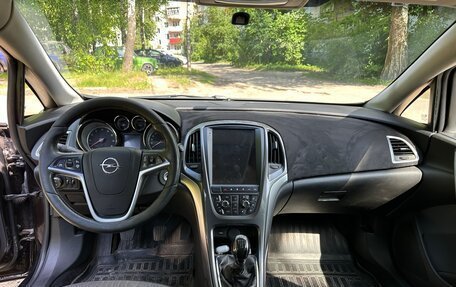 Opel Astra J, 2013 год, 520 000 рублей, 9 фотография