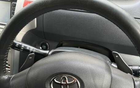 Toyota Ractis II, 2010 год, 600 000 рублей, 10 фотография