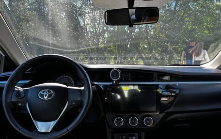 Toyota Corolla, 2014 год, 1 300 000 рублей, 7 фотография