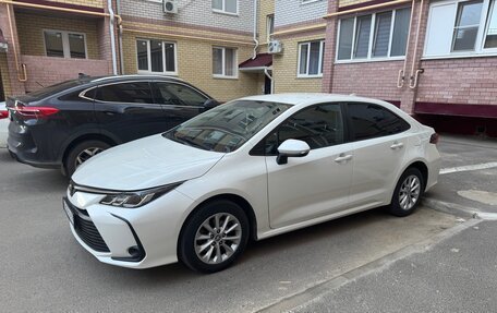 Toyota Corolla, 2019 год, 2 200 000 рублей, 3 фотография