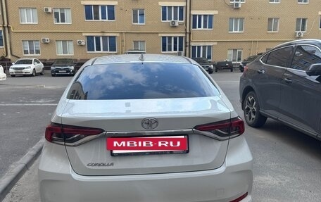 Toyota Corolla, 2019 год, 2 200 000 рублей, 4 фотография