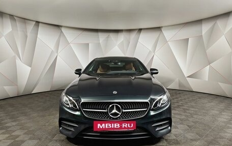 Mercedes-Benz E-Класс, 2018 год, 4 550 000 рублей, 7 фотография