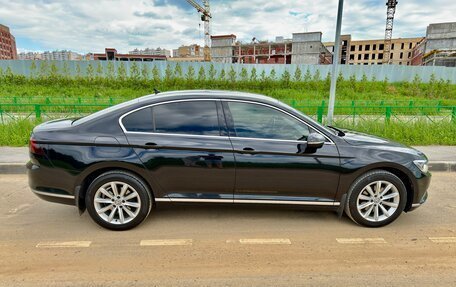 Volkswagen Passat B8 рестайлинг, 2017 год, 1 790 000 рублей, 3 фотография