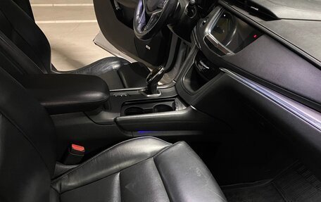 Cadillac XT5 I рестайлинг, 2016 год, 2 550 000 рублей, 11 фотография