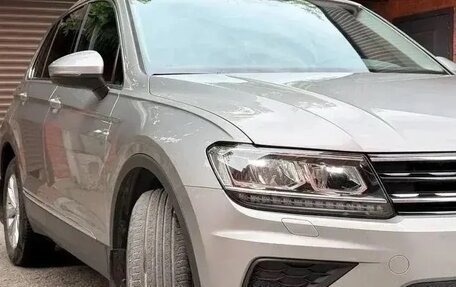 Volkswagen Tiguan II, 2018 год, 3 100 000 рублей, 9 фотография