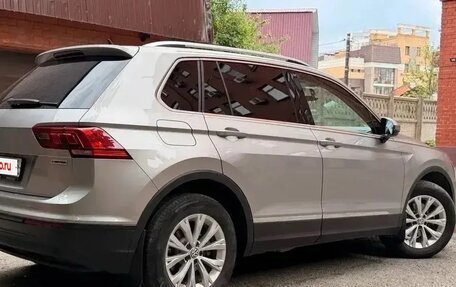 Volkswagen Tiguan II, 2018 год, 3 100 000 рублей, 18 фотография