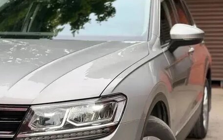 Volkswagen Tiguan II, 2018 год, 3 100 000 рублей, 25 фотография