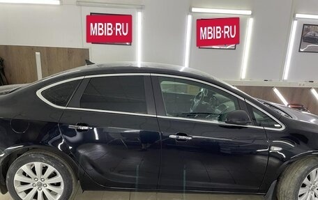 Opel Astra J, 2013 год, 800 000 рублей, 3 фотография