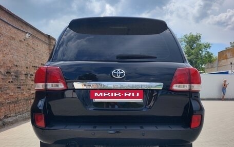 Toyota Land Cruiser 200, 2008 год, 3 370 000 рублей, 11 фотография