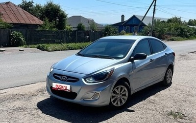 Hyundai Solaris II рестайлинг, 2012 год, 615 000 рублей, 1 фотография